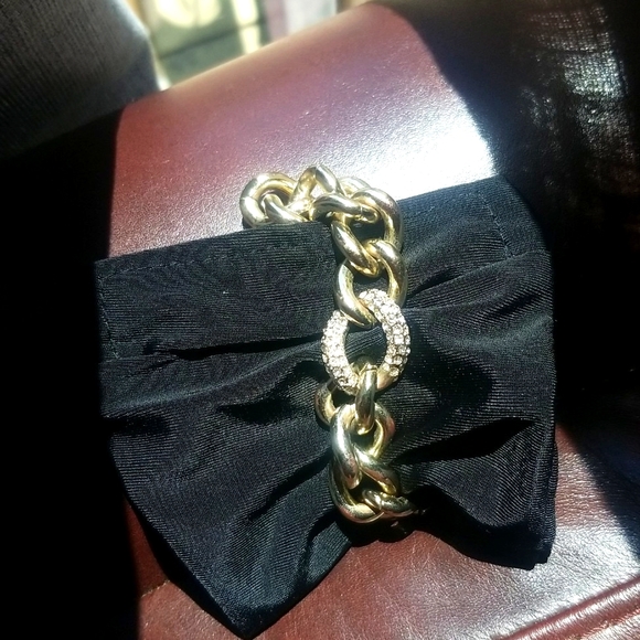 Victoria Secret Chain Link Bracelet - Picture 5 of 6